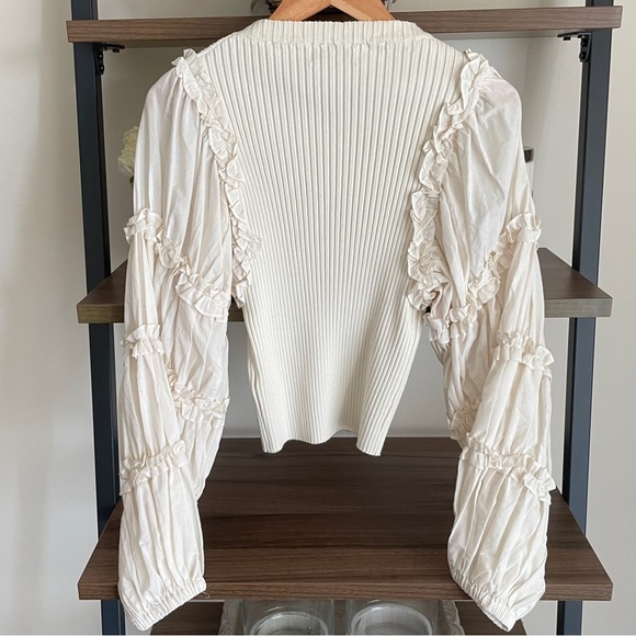 En Saison Cream Sweater Top Rufffle Detail, Size Large - Picture 8 of 11